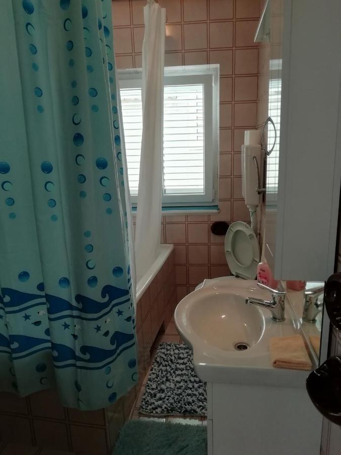 Apartman Zana Vodice Exterior photo